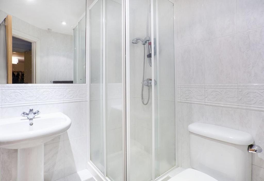 The Beehive Studio Apartment ยอร์ค ภายนอก รูปภาพ
